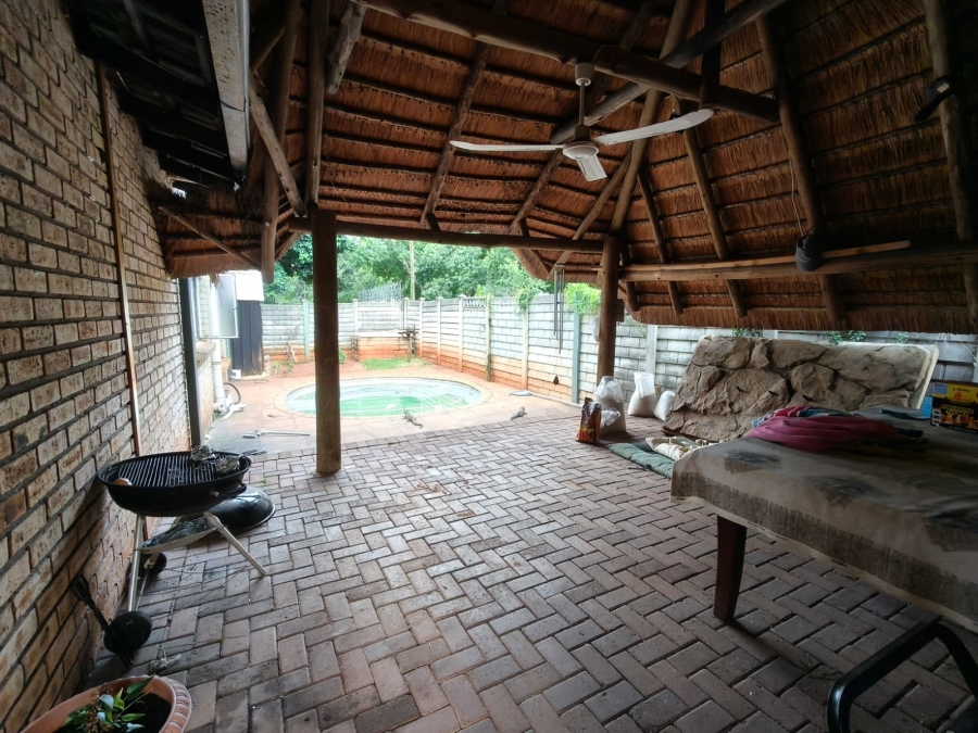 3 Bedroom Property for Sale in Protea Park North West